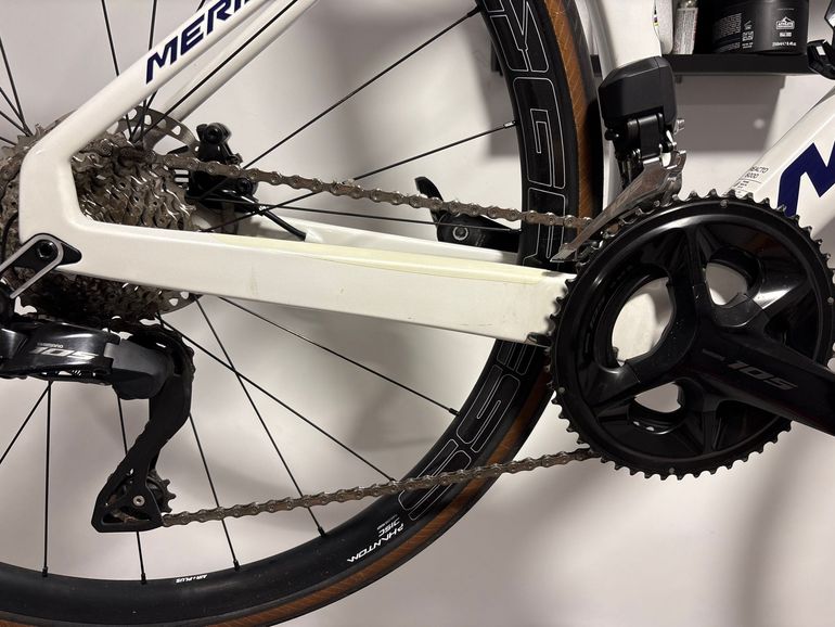 Tweedehands Merida REACTO 6000 2025 2025 Road & Gravel — afbeelding 3 van 13