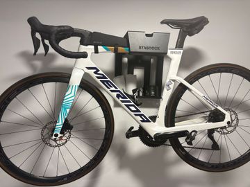 Used Merida REACTO 6000 2025 2025 Road & Gravel, White — image 2 of 15