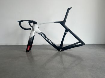 Colnago Y1RS Disc - SDM5 Frameset Frameset 2026 Road & Gravel de segunda mano, Negro — imagen 4 de 4