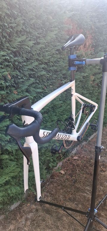 Gebrauchtes Specialized Tarmac SL7 Expert 2023 Frameset 2023 Road & Gravel, Weiß — Bild 2 von 5