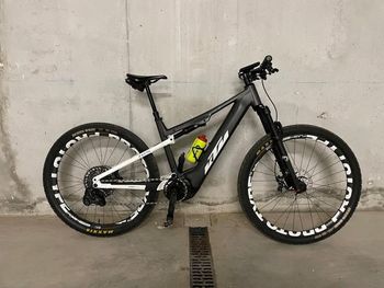 Käytetty KTM Macina chacana SRAM GX Eagle AXS 2026 MTB