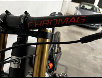 Käytetty Santa Cruz V10 SRAM X01 Eagle 2017 Mountainbike — kuva 4 / 8