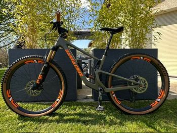 Used Santa Cruz TALLBOY X01 / AXS / RSV / Carbon CC / 29 2022 2022 MTB