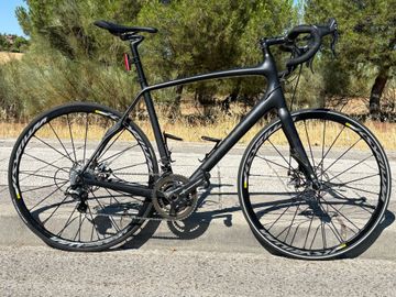 Used Specialized Roubaix Campagnolo Chorus 2016 Road & Gravel