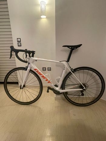 Używany Giant TCR Advanced 2 2019 2019 Road & Gravel — zdjęcie 2 z 7