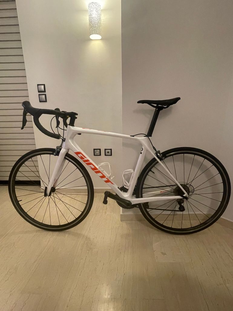 Używany Giant TCR Advanced 2 2019 2019 Road & Gravel — zdjęcie 2 z 7