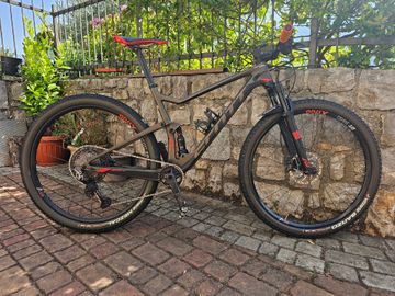 Tweedehands Scott Spark RC 900 Pro 2019 2019 MTB