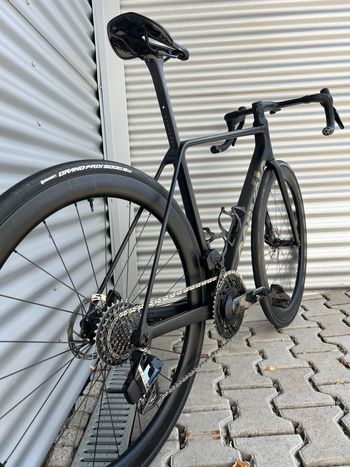 Gebrauchtes Cervélo R5 Force AXS 2026 2026 Road & Gravel, Schwarz — Bild 3 von 9
