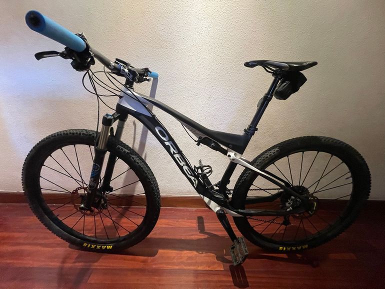 Used Orbea Oiz Shimano Deore XT 2016 Mountainbike, Black — image 2 of 15