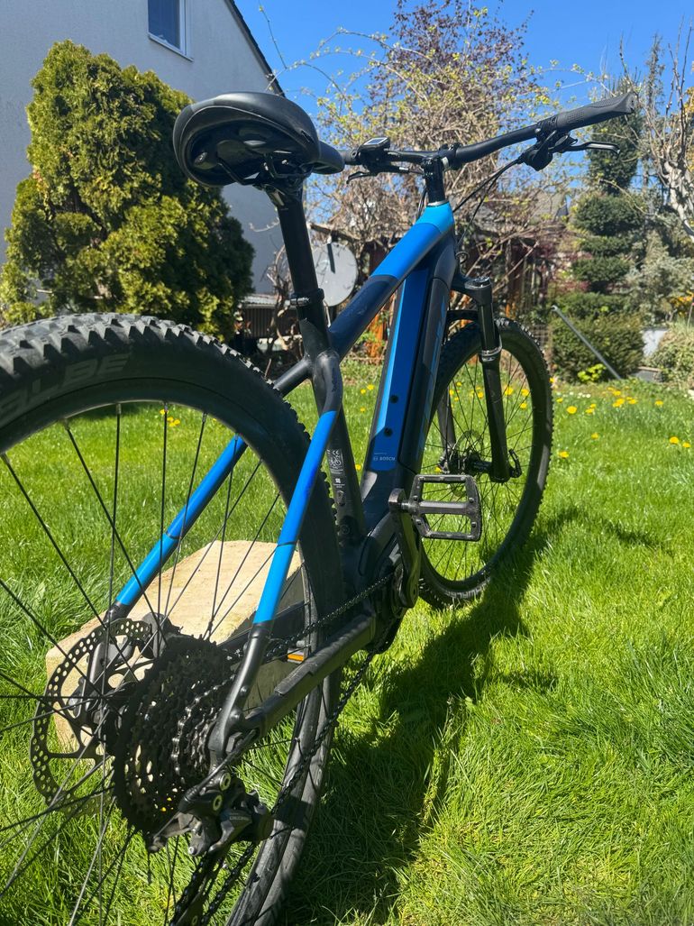 Brugt Trek Powerfly 5 Gen 4 2024 2024 Mountainbike — billede 3 af 7