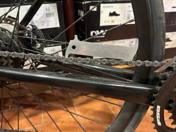 Used Cannondale Supersix Shimano 105 2020 Road & Gravel, Black — image 5 of 8
