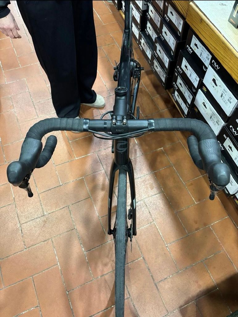 Used Cannondale Supersix Shimano 105 2020 Road & Gravel, Black — image 7 of 8