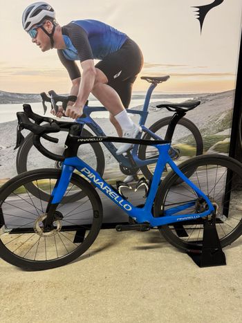Pinarello Prince Shimano Ultegra Di2 (12 Speed) 2022 Road & Gravel d'occasion