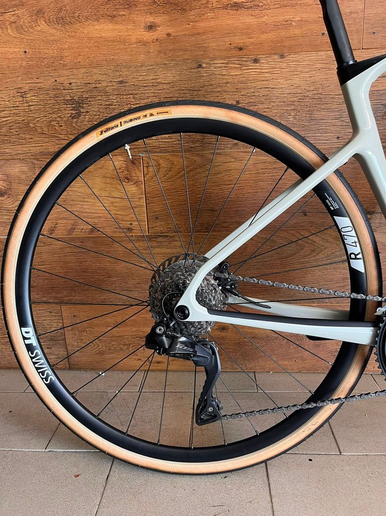 Cannondale Synapse Carbon 4 2026 2026 Road & Gravel usato, Bianco — immagine 2 di 16