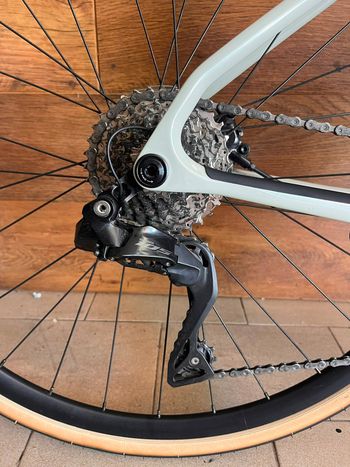 Cannondale Synapse Carbon 4 2026 2026 Road & Gravel usato, Bianco — immagine 3 di 16