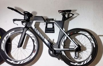 Used Canyon Speedmax CF SLX 9.0 2018 2018 Road & Gravel, Black — image 2 of 5