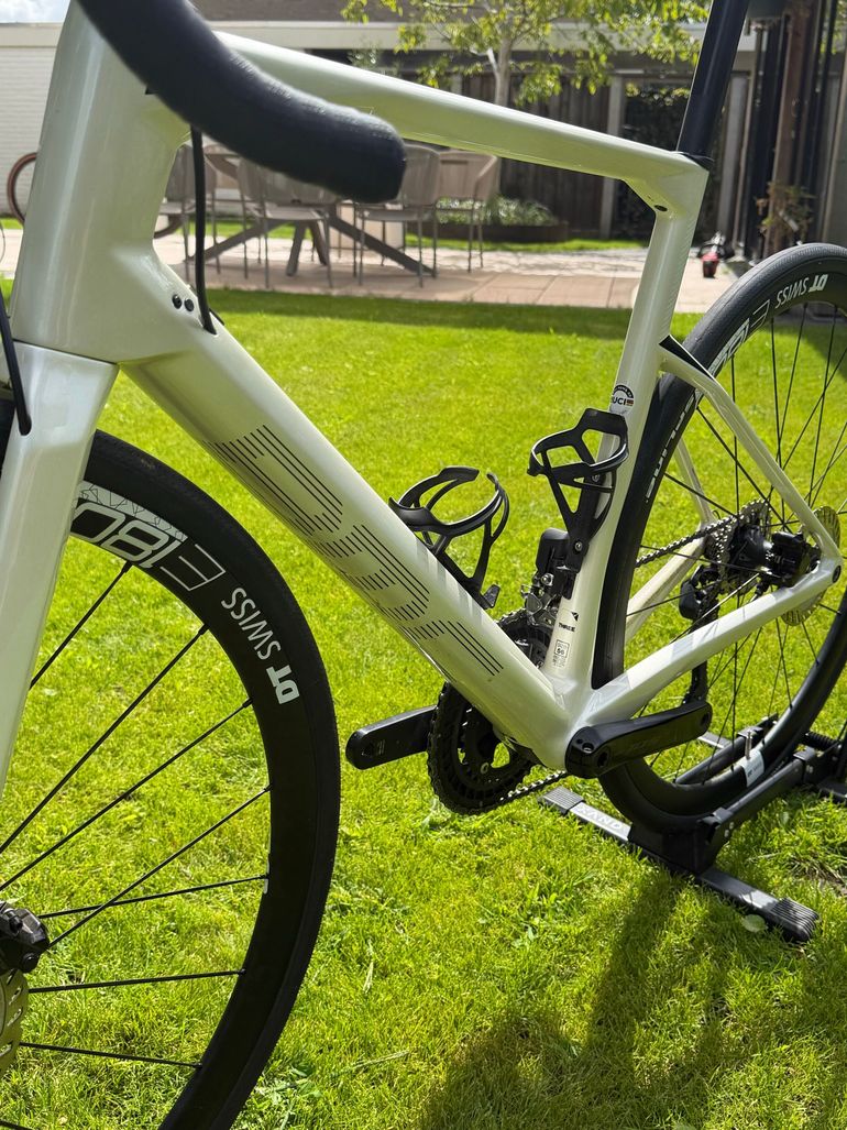 Gebrauchtes BMC Roadmachine THREE 2023 2023 Road & Gravel, Weiß — Bild 6 von 11