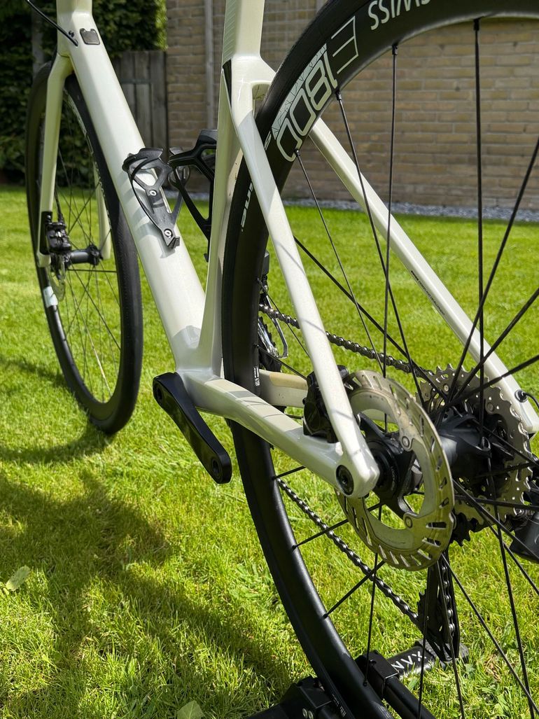 Gebrauchtes BMC Roadmachine THREE 2023 2023 Road & Gravel, Weiß — Bild 9 von 11