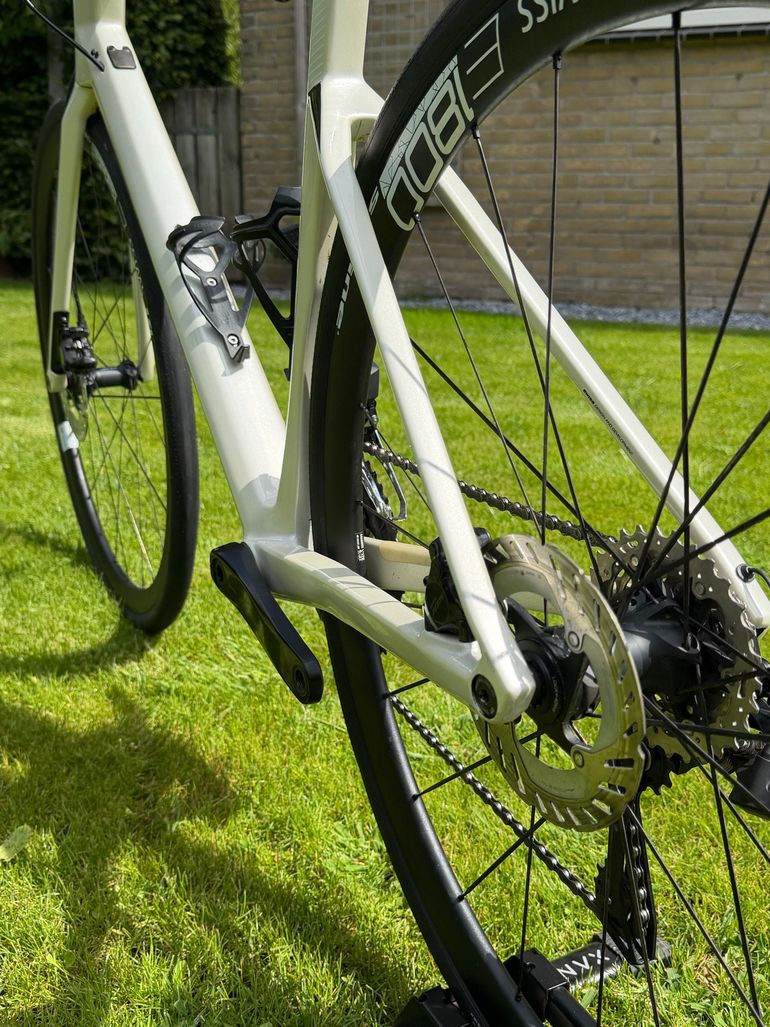 Gebrauchtes BMC Roadmachine THREE 2023 2023 Road & Gravel, Weiß — Bild 7 von 11