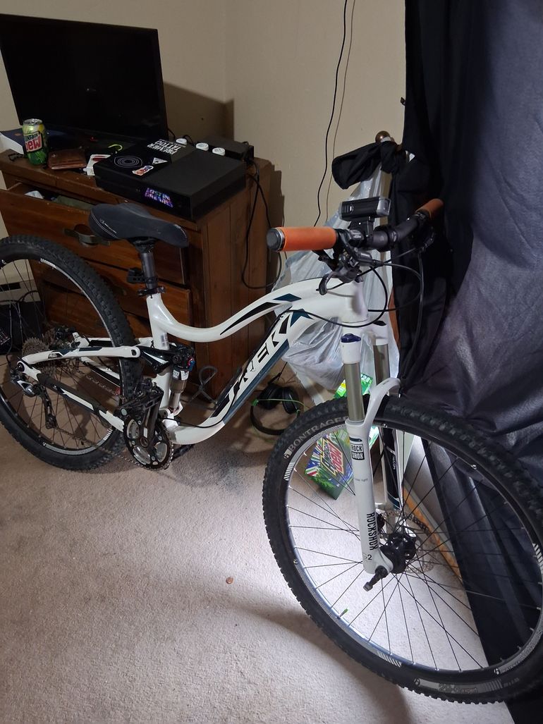 Used Trek Lush 29 SL 2013 2013 Mountainbike, White, 29 — image 3 of 5