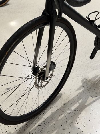 Specialized Aethos 2022 Road & Gravel usato, Nero — immagine 4 di 7