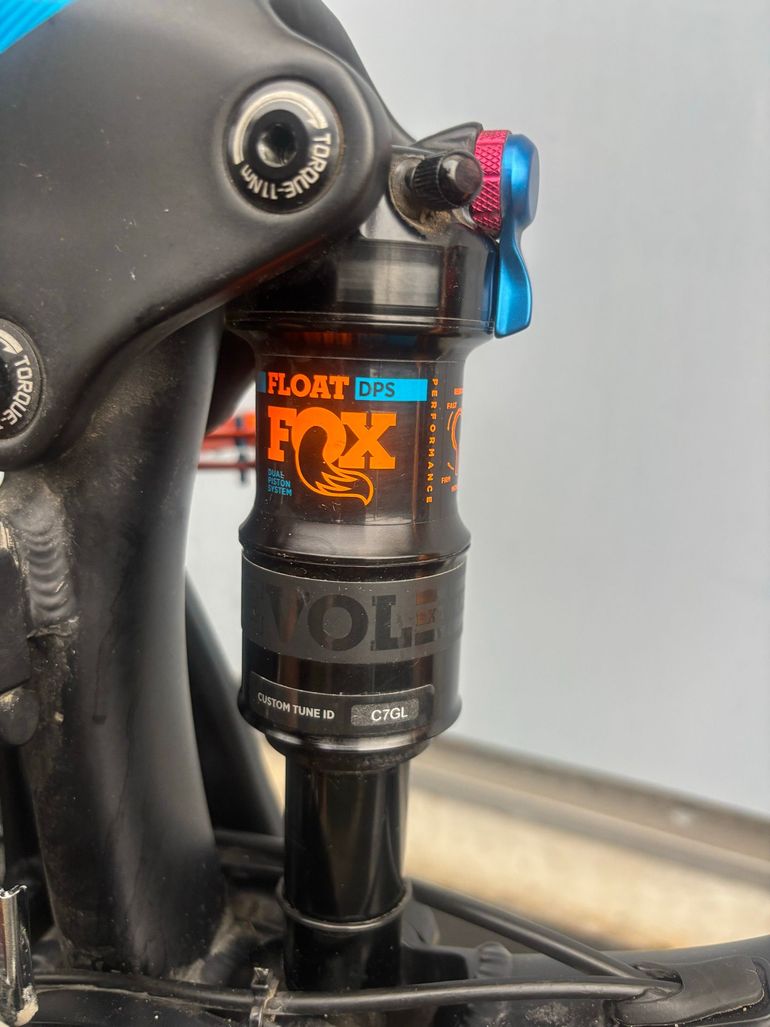Used Giant Trance 2 2017 2017 Mountainbike, Orange, 27.5 — image 3 of 11