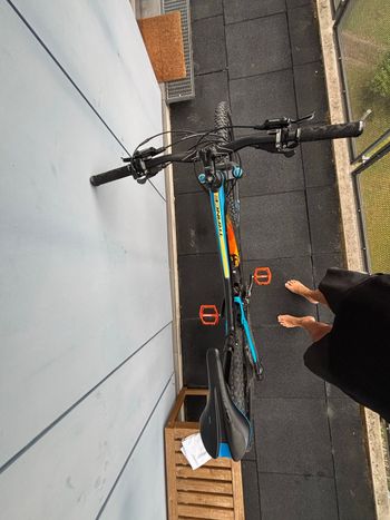 Used Giant Trance 2 2017 2017 Mountainbike, Orange, 27.5 — image 10 of 11