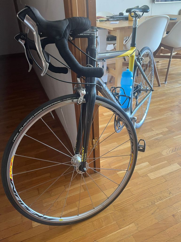 Gebrauchtes Giant Tcr Shimano Ultegra 2009 Road & Gravel, Hellgrau — Bild 2 von 4