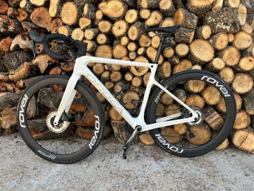 Used Orbea ORCA M30 2023 2023 Road & Gravel, White — image 1 of 11
