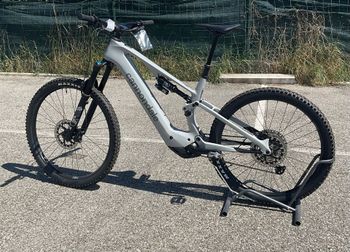 Cannondale Moterra neo Shimano Deore XT 2025 Mountainbike usato, Grigio chiaro — immagine 2 di 4