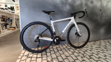 Wilier Garda 105 Di2 2024 2024 Road & Gravel usato