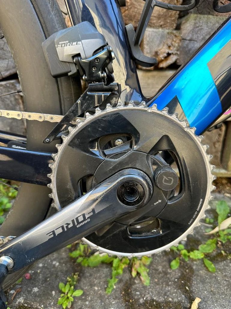 Used Trek Madone SL 7 2022 2022 Road & Gravel, Black — image 5 of 6