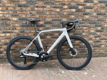 Gebrauchtes Trek Madone SL 6 AXS Gen 8 2027 2027 Road & Gravel