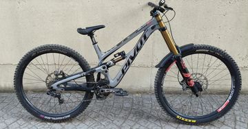 Tweedehands Pivot Phoenix 29 Pro Saint 2019 2019 Mountainbike — afbeelding 2 van 26
