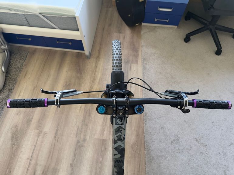Gebrauchtes Pivot Phoenix 29 Pro Saint 2019 2019 Mountainbike, Hellgrau, 29 — Bild 13 von 26