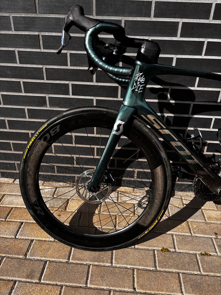 Scott Foil RC 20 2022 2022 Road & Gravel usato, Verde — immagine 8 di 17