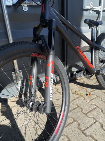 Použité Airdrop Fade Works 2020 2020 Mountainbike — obrázek 14 z 18