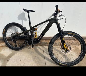 Brugt Trek Slash+ 9.7 SLX/XT 2025 2025 Mountainbike — billede 2 af 3