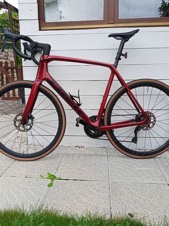 Trek Emonda Shimano 105 Di2 2025 Road & Gravel d'occasion
