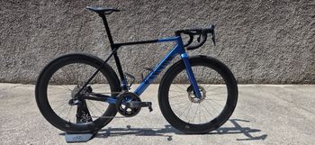 Gebrauchtes Canyon Ultimate CF SL 8 Aero 2023 2023 Road & Gravel