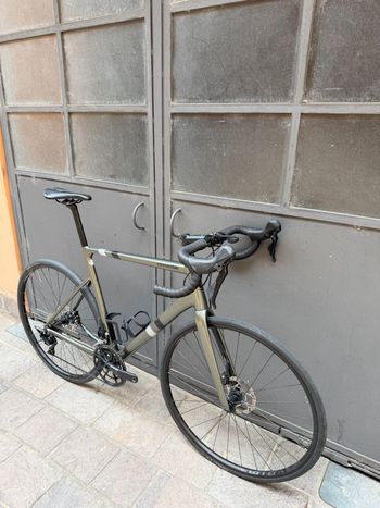Used Cannondale Caad Shimano 105 2021 Road & Gravel, Green — image 10 of 13