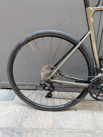 Used Cannondale Caad Shimano 105 2021 Road & Gravel, Green — image 3 of 13