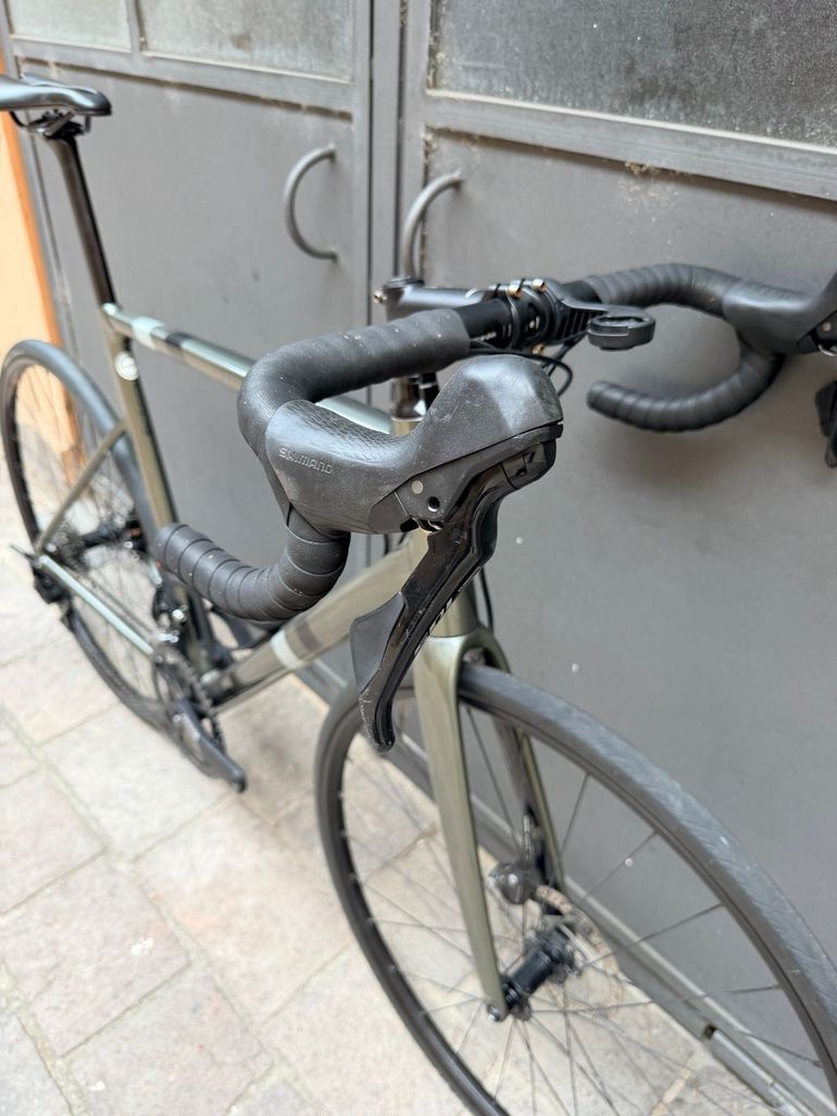 Used Cannondale Caad Shimano 105 2021 Road & Gravel, Green — image 11 of 13