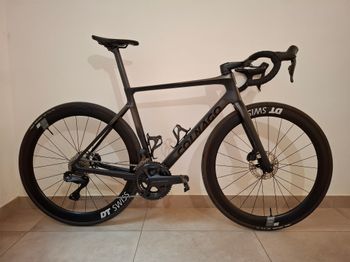 Colnago V4rs 2023 Road & Gravel d'occasion