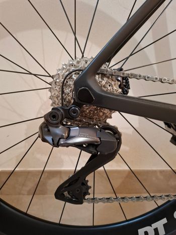 Brugt Colnago V4rs 2023 Road & Gravel — billede 7 af 9