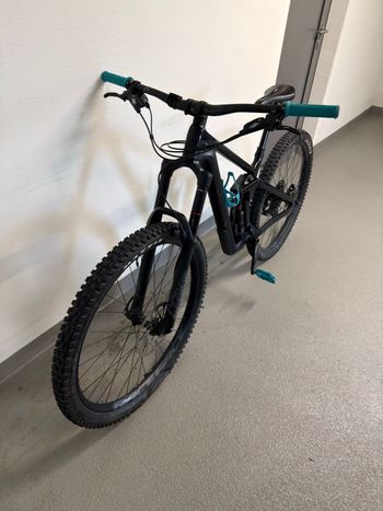 Canyon Strive CF 7.0 2020 2020 Mountainbike d'occasion — image 4 sur 4