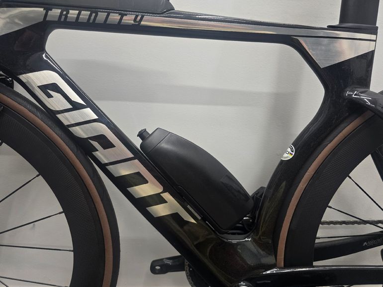 Used Giant Trinity, Advanced Pro 1 2022 2022 Road & Gravel, Black — image 12 of 18