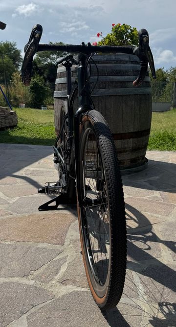 Giant Revolt, Advanced 0 2021 2021 Road & Gravel d'occasion — image 3 sur 10