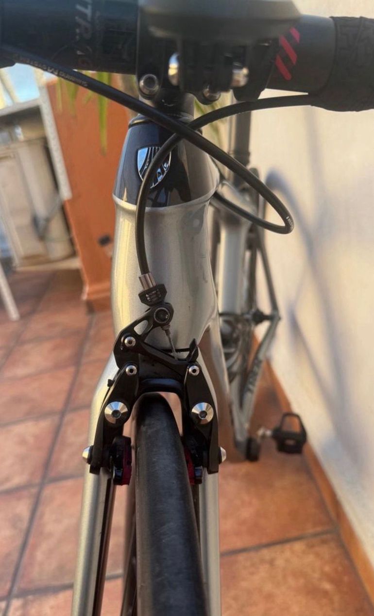 Použité Trek Custom SRAM Red eTap AXS 2019 Road & Gravel — obrázek 18 z 21