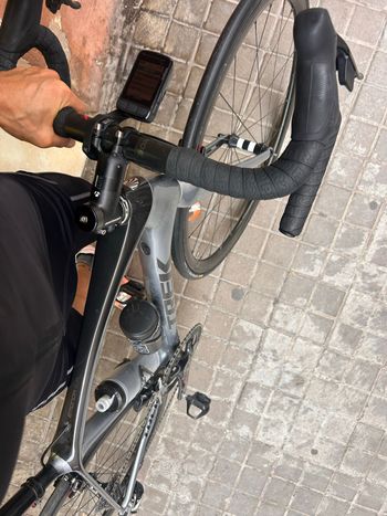 Použité Trek Custom SRAM Red eTap AXS 2019 Road & Gravel — obrázek 15 z 21